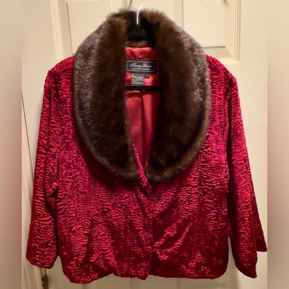 Vintage Terry Lewis Classic Luxuries faux fur trim jacket.